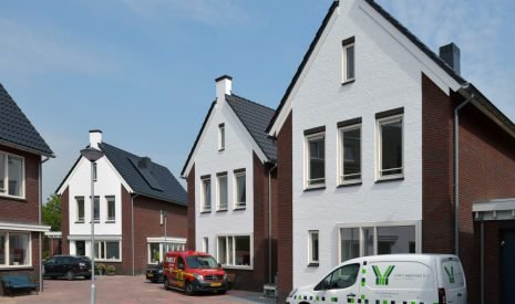 Koop  Aarlanderveen  Hofje van 't Riet - 13 woningen – Hoofdfoto