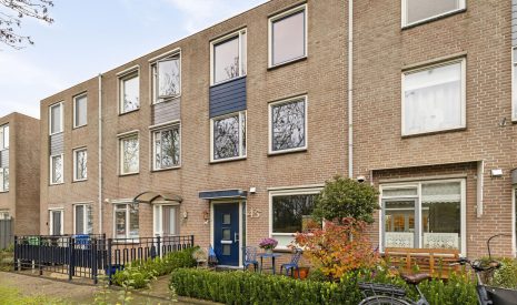 Te koop: Foto Woonhuis aan de Schelfhorst 45 in Alphen aan den Rijn