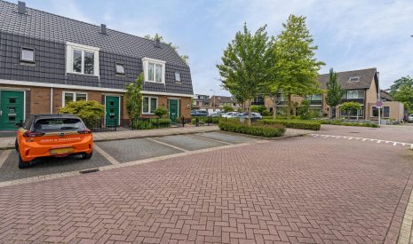 Te koop: Foto Woonhuis aan de Esdoorn 4 in Benthuizen