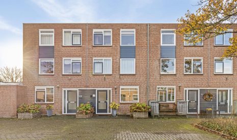 koop  Alphen aan den Rijn  Tarthorst 32 – Hoofdfoto