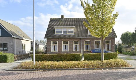 Te koop: Foto Woonhuis aan de Langeraarseweg 95 in Ter Aar