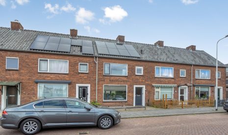 Te koop: Foto Woonhuis aan de Reigerstraat 20 in Alphen aan den Rijn