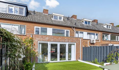 Te koop: Foto Woonhuis aan de Reigerstraat 20 in Alphen aan den Rijn