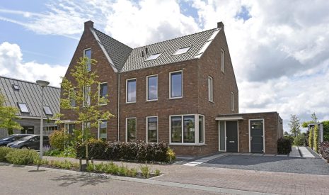 koop  Noorden  Waterhoen 18 – Hoofdfoto