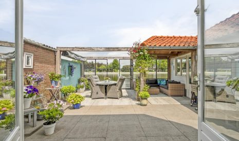 Te koop: Foto Woonhuis aan de Steekterweg 146 in Alphen aan den Rijn