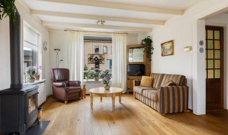 Te koop: Foto Woonhuis aan de Burg. Talsmaweg 15 in Kamerik